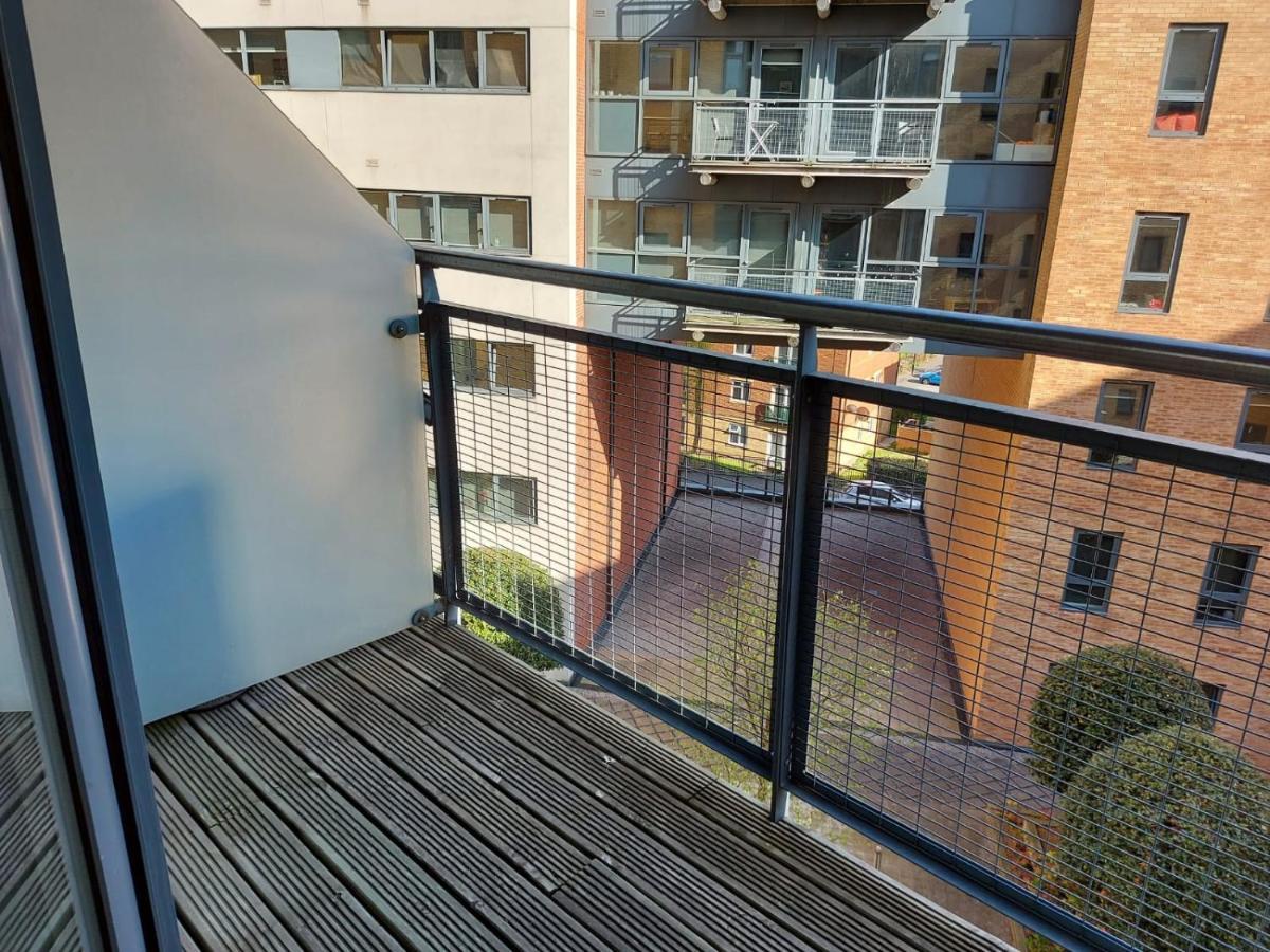 City 2 Bed, 2 Bath, Free Parking & Wifi Шефилд Экстерьер фото